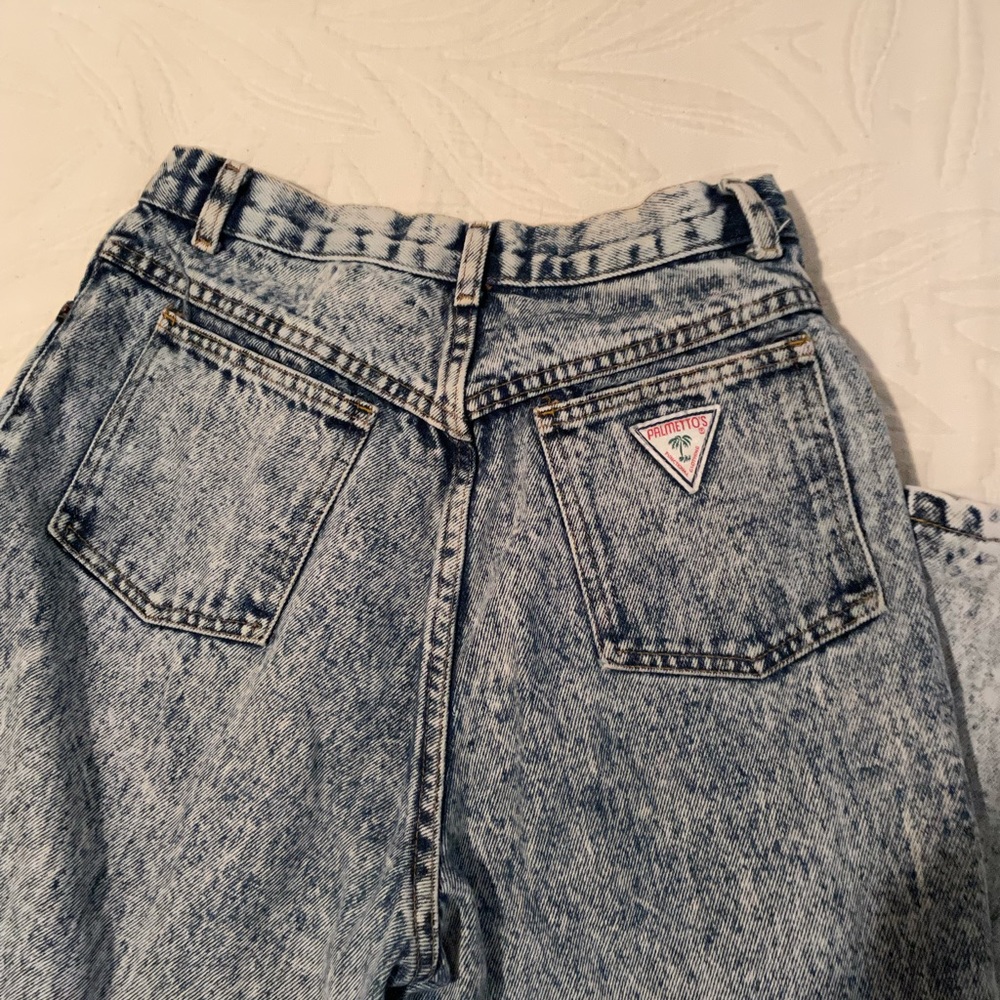VINTAGE AUTHENITC PALMETTOS ACID WASH 80s/90s high rise mom jean waist 28”